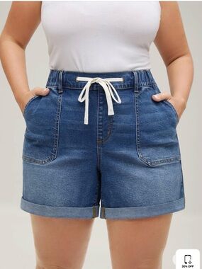 NWT BloomChic Pull-On Folded Hem High-Rise Denim Jean  Drawstring Shorts Sz 24